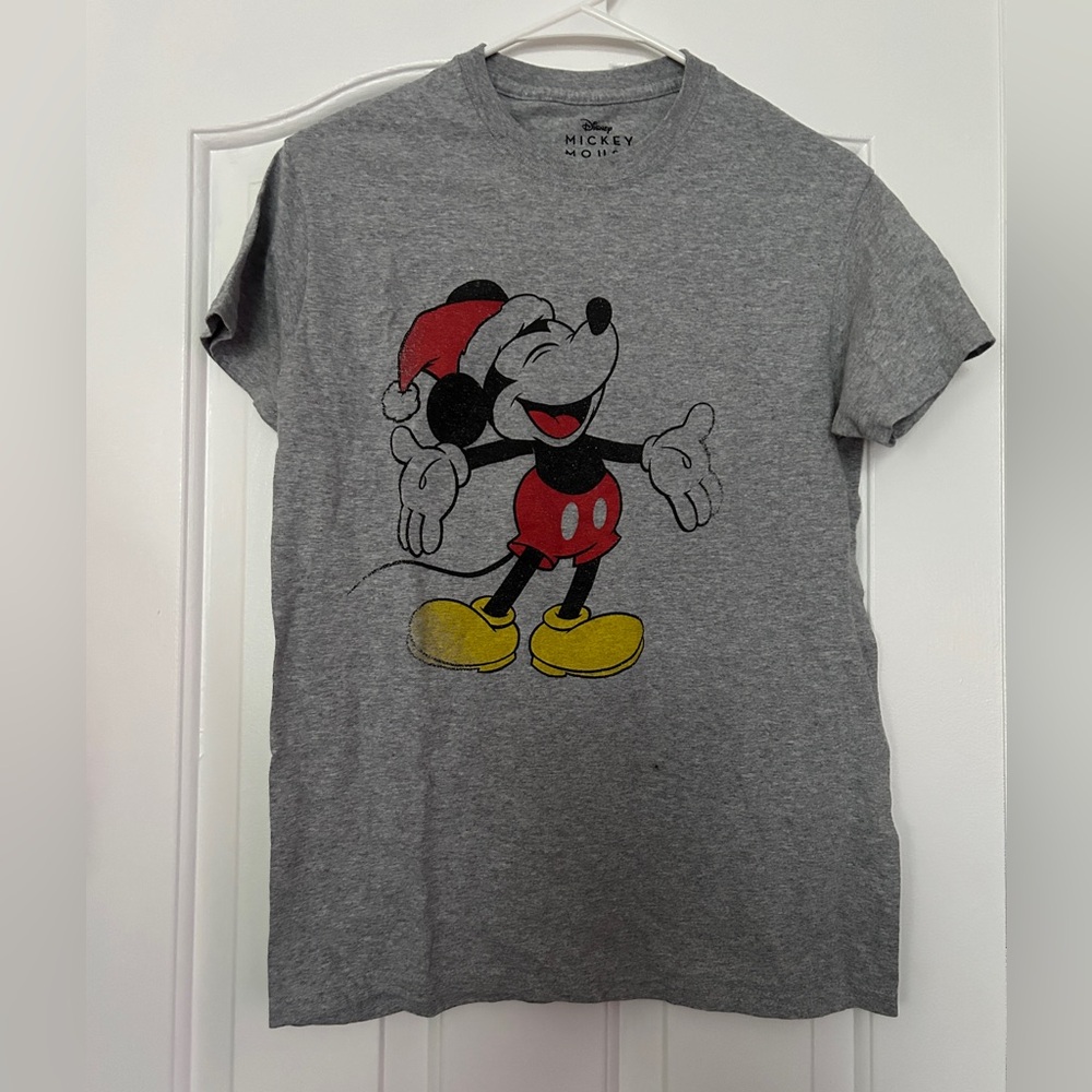Mens Christmas Mickey Mouse t shirt